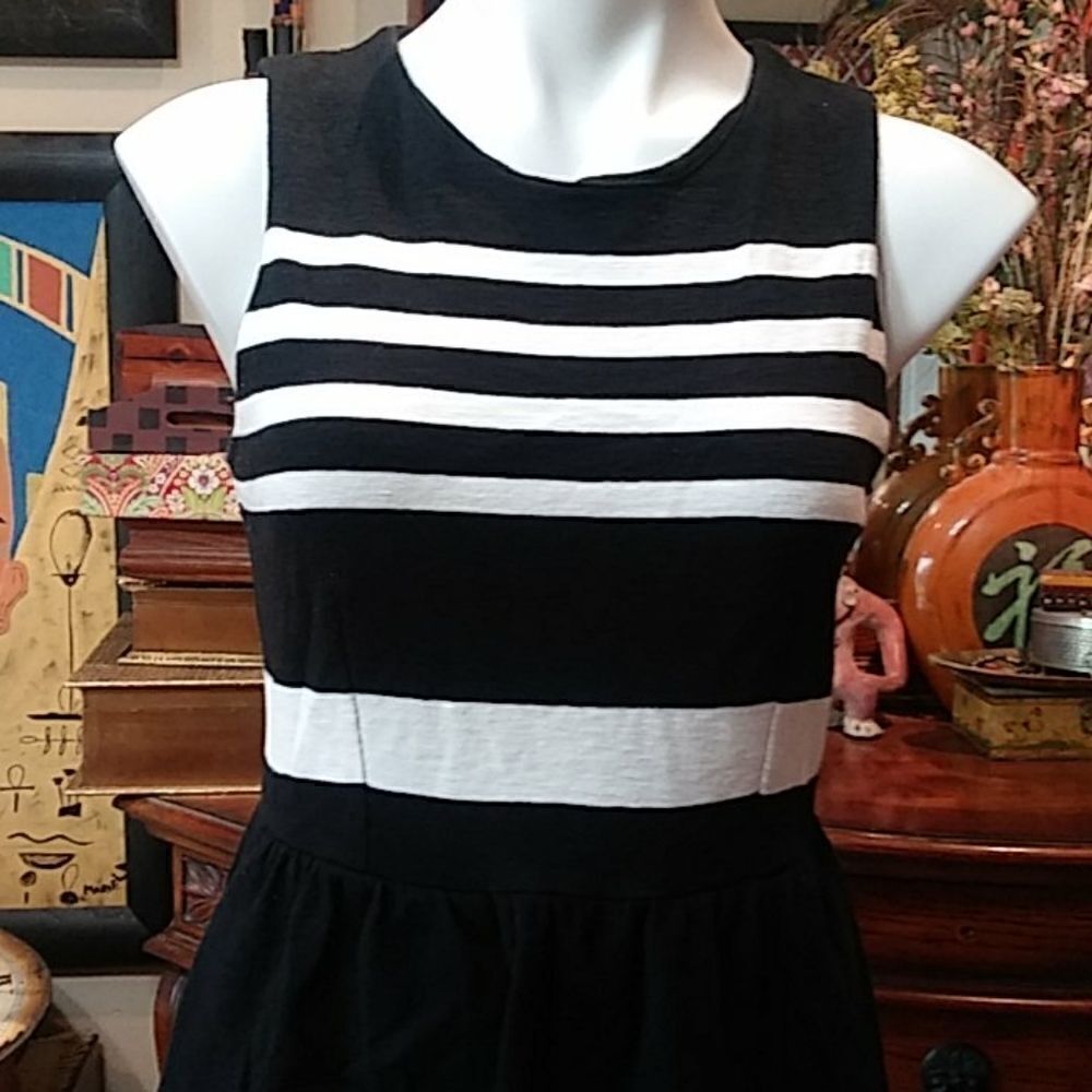 J crew dress - Picture 2 of 8